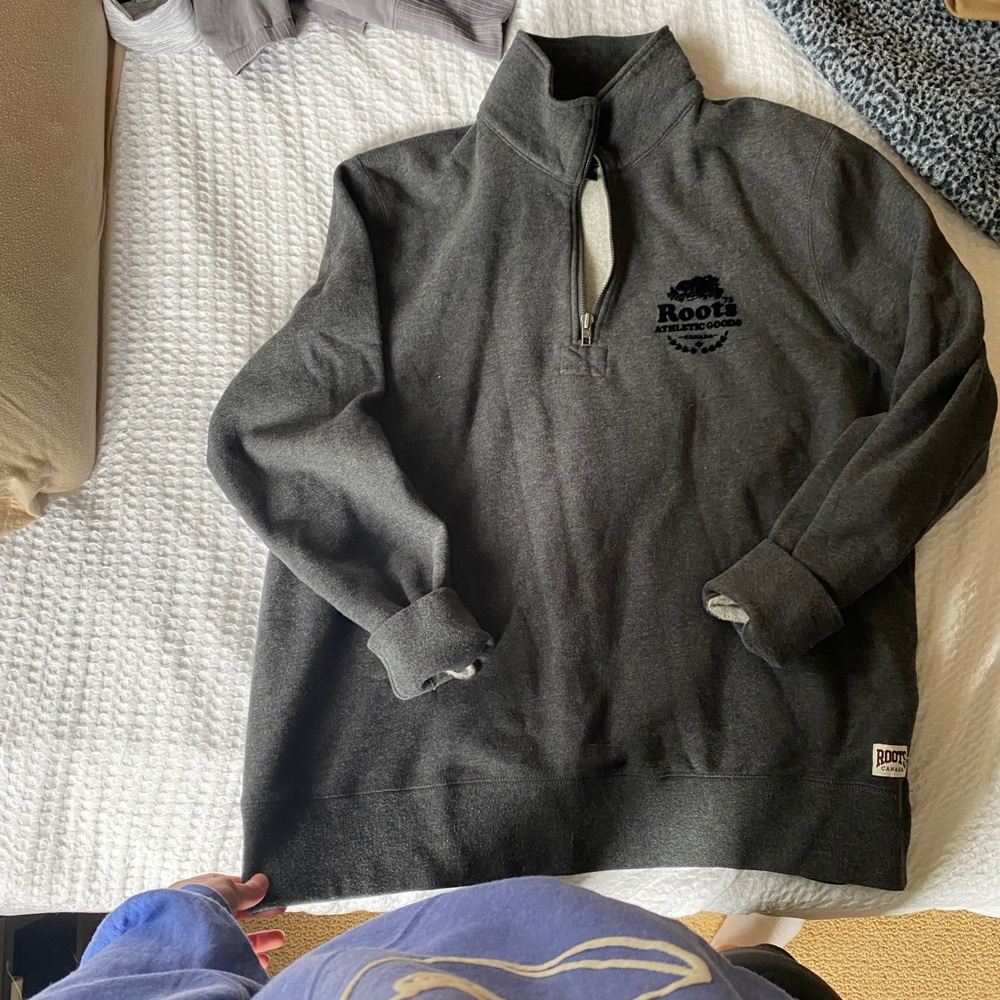 Roots Half Zip